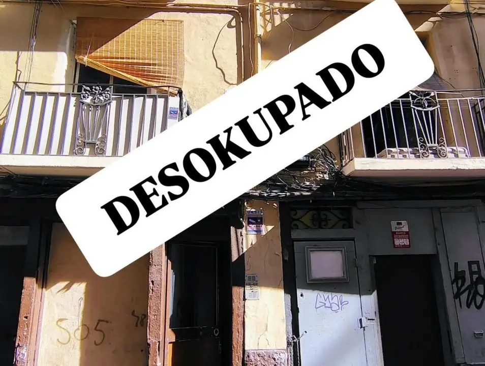 Imagen del bloque desokupado publicado por la asociaci&oacute;n 'Vive el Gancho'/Redes Sociales