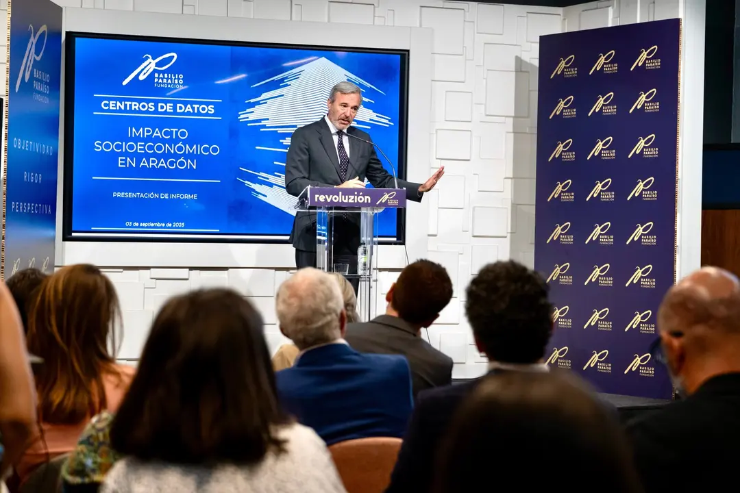 El presidente del Gobierno de Arag&oacute;n, Jorge Azc&oacute;n, en un acto organizado por la Fundaci&oacute;n Basilio Para&iacute;so./ DGA