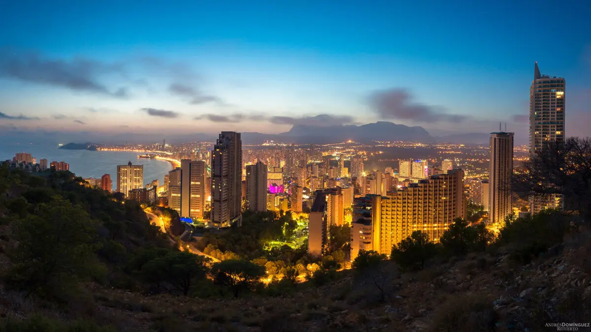 Imagen panor&aacute;mica del skyline de Benidorm ./ Flickr