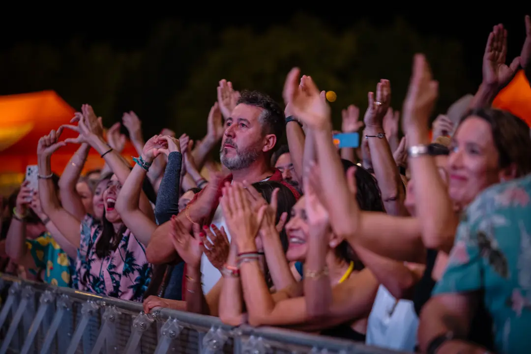 Vive Latino.