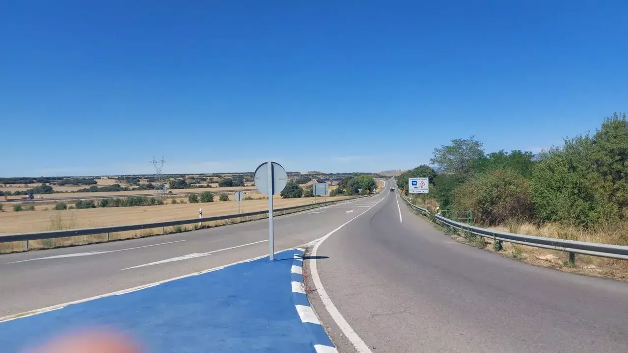 Tramo de Si&eacute;tamo Huesca desde la rotonda que da acceso a la autov&iacute;a ./ El Diario de Huesca
