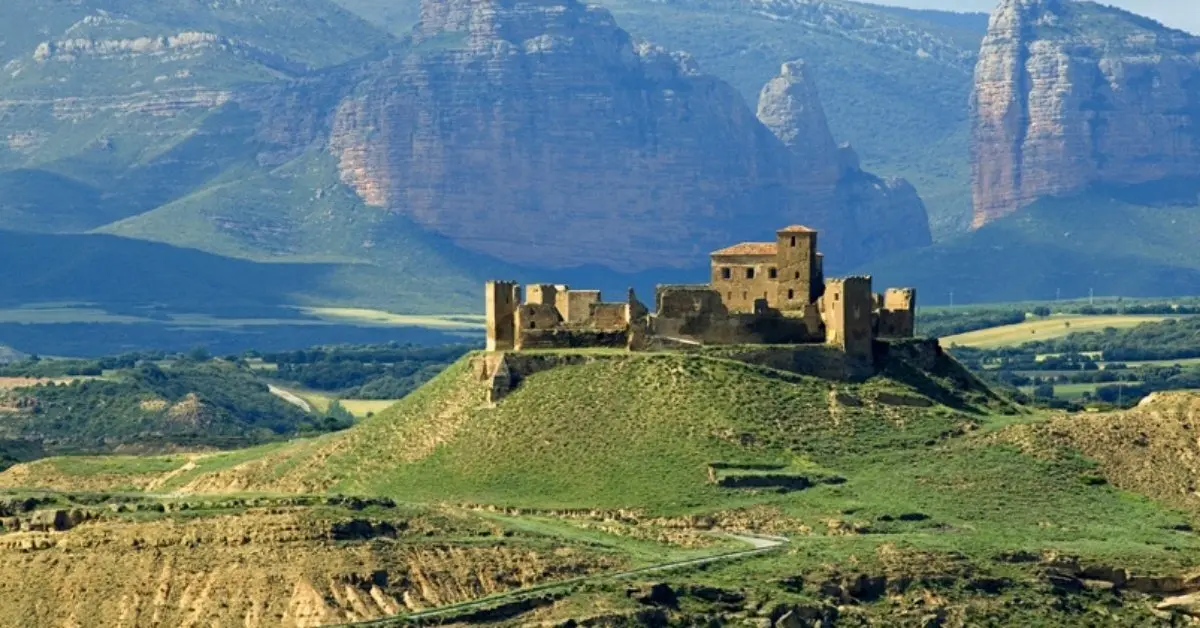 castillo-montearagon-huesca-visita