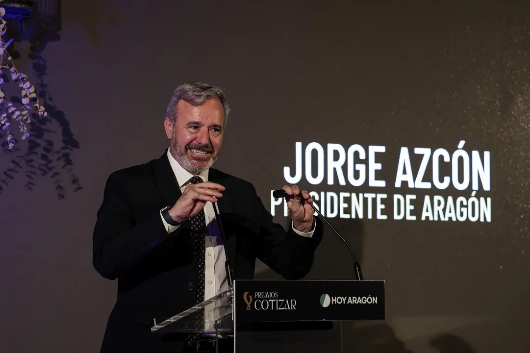 El presidente del Gobierno de Arag&oacute;n, Jorge Azc&oacute;n, en la segunda gala de los Premios Cotizar./ &Aacute;lvaro Calvo