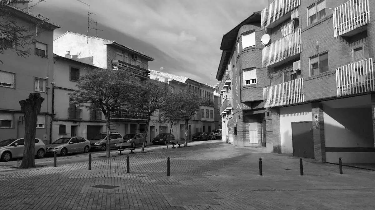 Plaza Joaqu&iacute;n Costa de Zuera. / AYTO. ZUERA