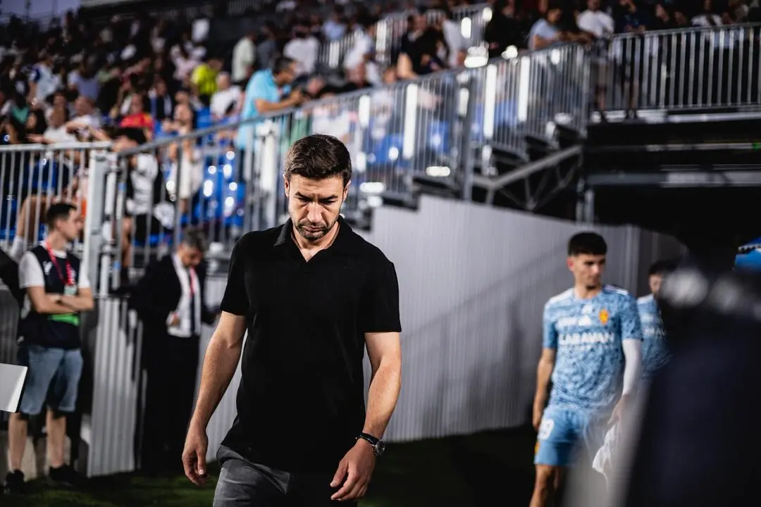 Gabi Fern&aacute;ndez saliendo al Ibercaja Estadio / Marcos Cebri&aacute;n