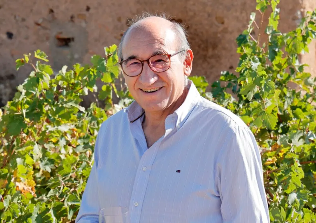 Enrique Chueca se jubila tras 40 a&ntilde;os como director de Bodegas Aragonesas / Cedida