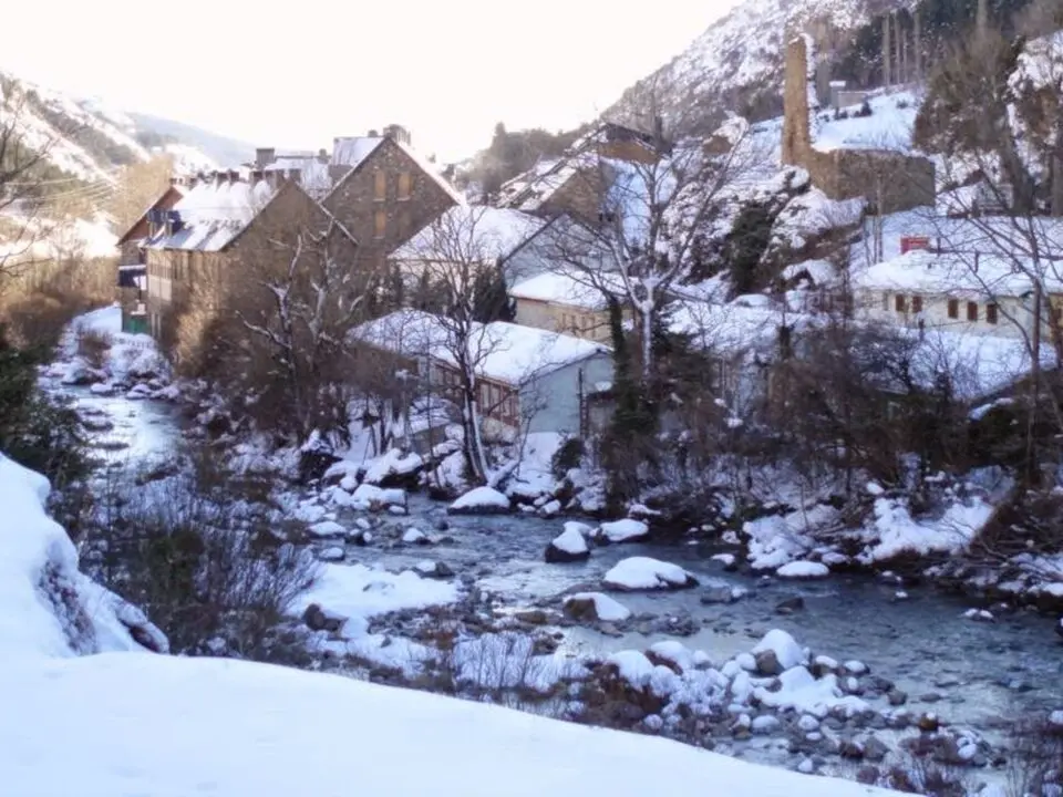 Canfranc ./ Foto: Canfranc Pueblo tambi&eacute;n existe