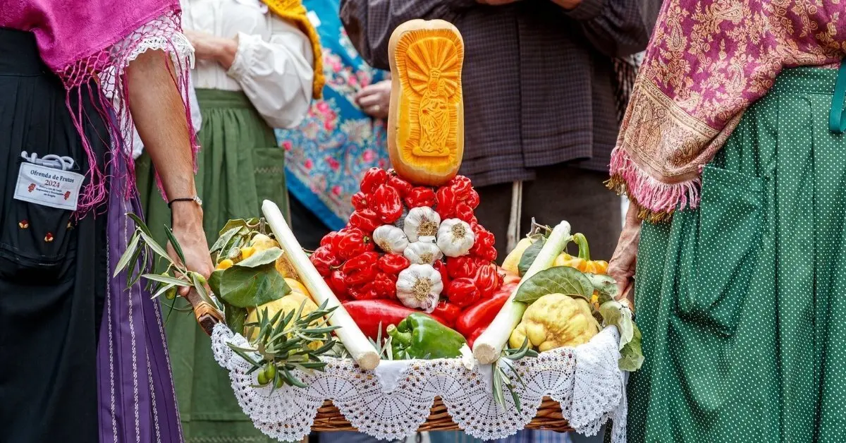 ofrenda-de-frutos-zaragoza-2025