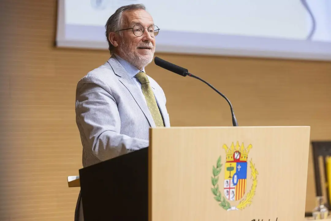 Javier Garc&iacute;a Tirado, reelegido presidente del Colegio de M&eacute;dicos de Zaragoza