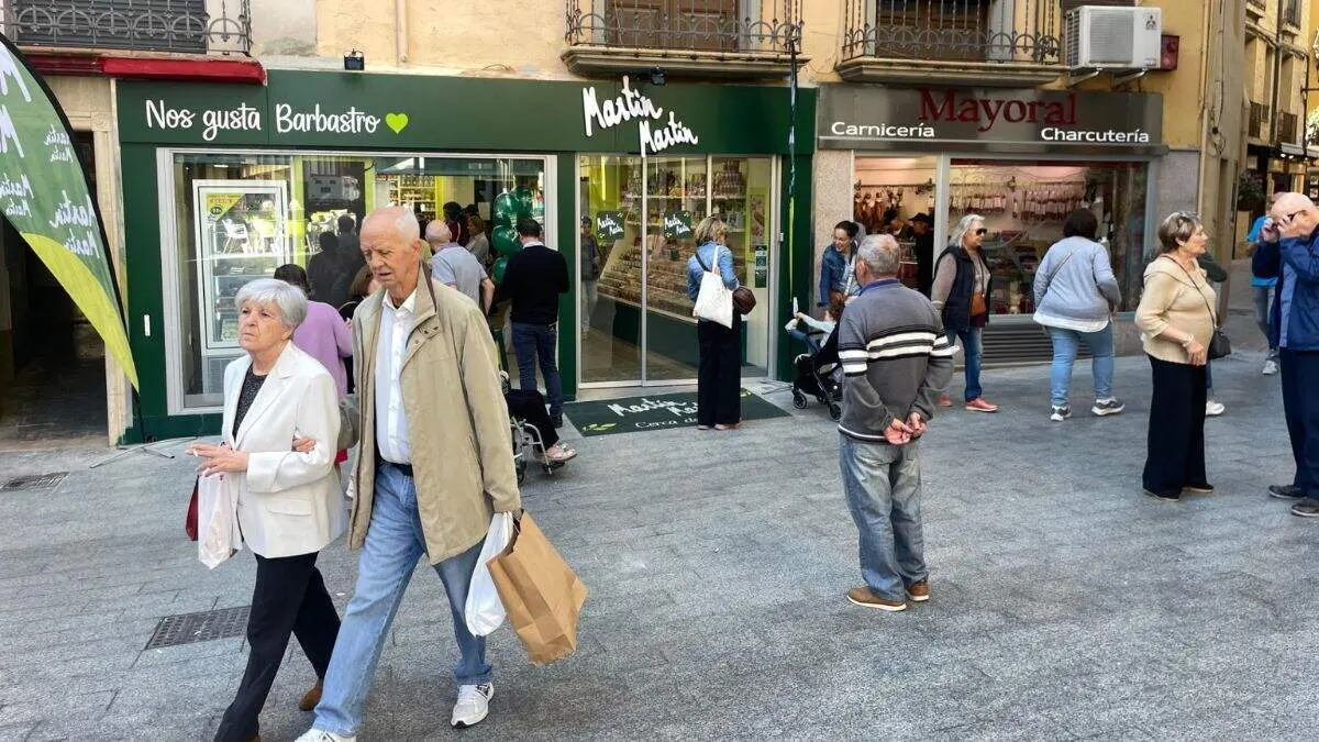 Nuevo establecimiento de Mart&iacute;n Mart&iacute;n en Barbastro. / HA