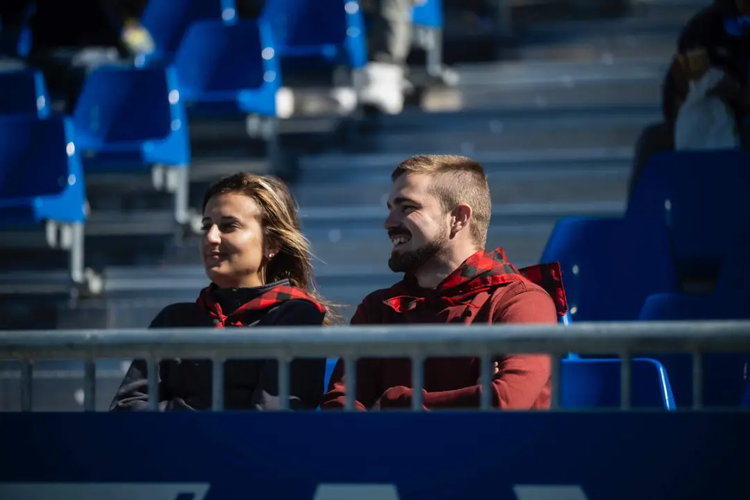 Aficionados del Real Zaragoza ante el C&oacute;rdoba / Marcos Cebri&aacute;n