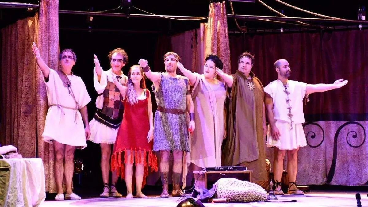 Imagen de archivo de una edici&oacute;n pasada del festival de teatro C&aacute;vea Zuera. / AYTO. ZUERA