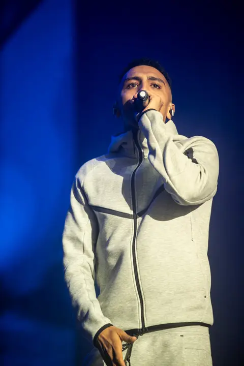 _MCM8794