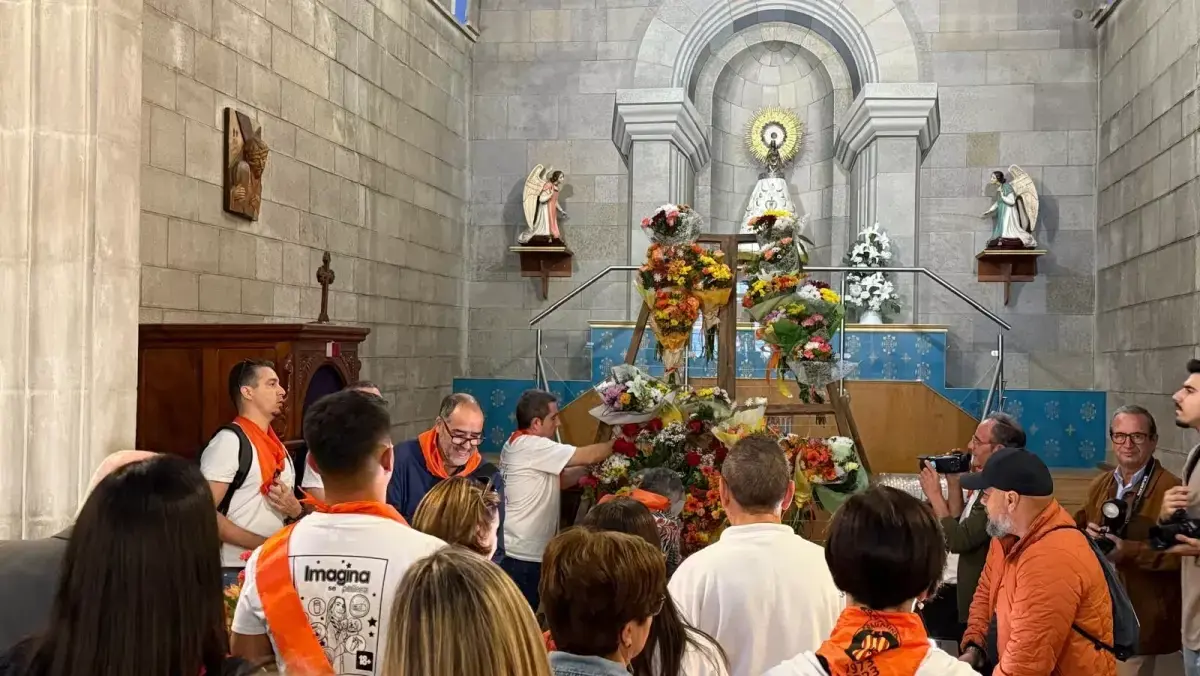 Ofrenda a la Virgen del Pilar en Fraga ./ El Diairo de Huesca