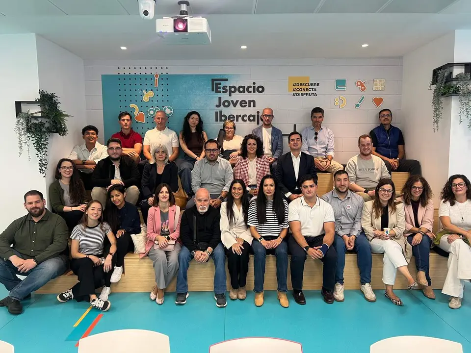 AJE Zaragoza celebra su III Desayuno Kamikaze