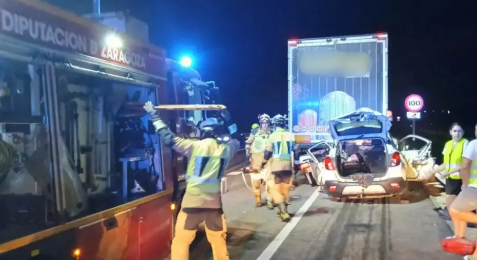 Accidente en la A-2. / DIPUTACI&Oacute;N DE ZARAGOZA