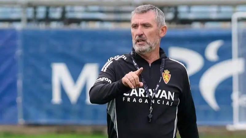 Emilio Larraz en un entrenamiento del Real Zaragoza / RZ