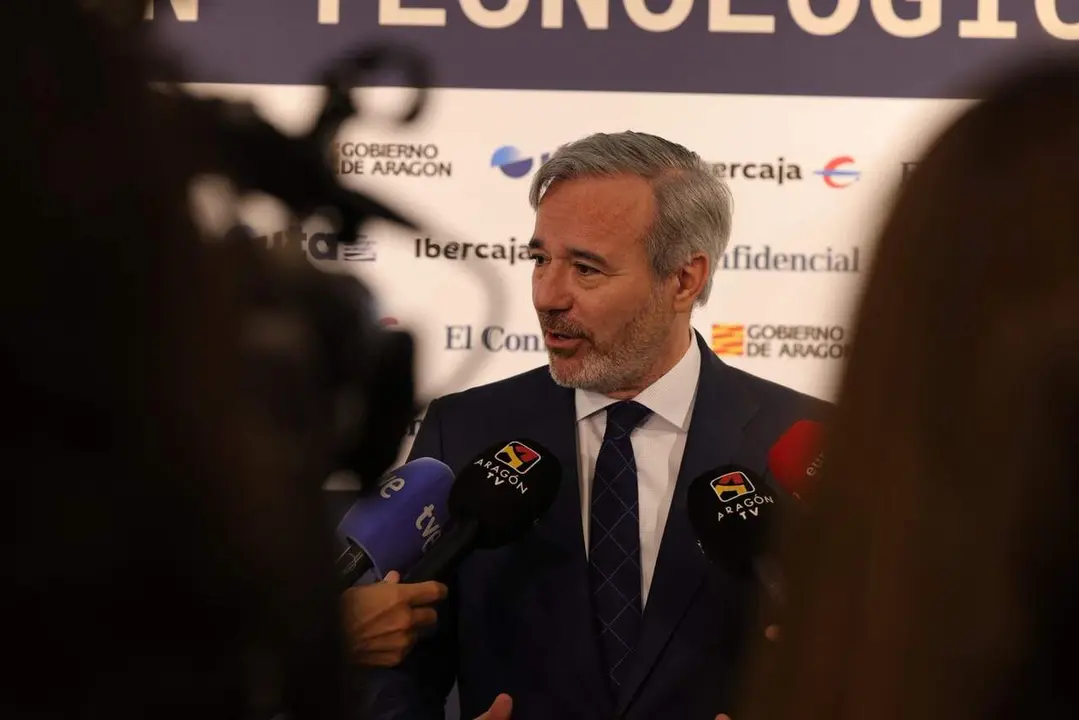 El presidente de Arag&oacute;n, Jorge Azc&oacute;n, en un acto en Madrid./ DGA