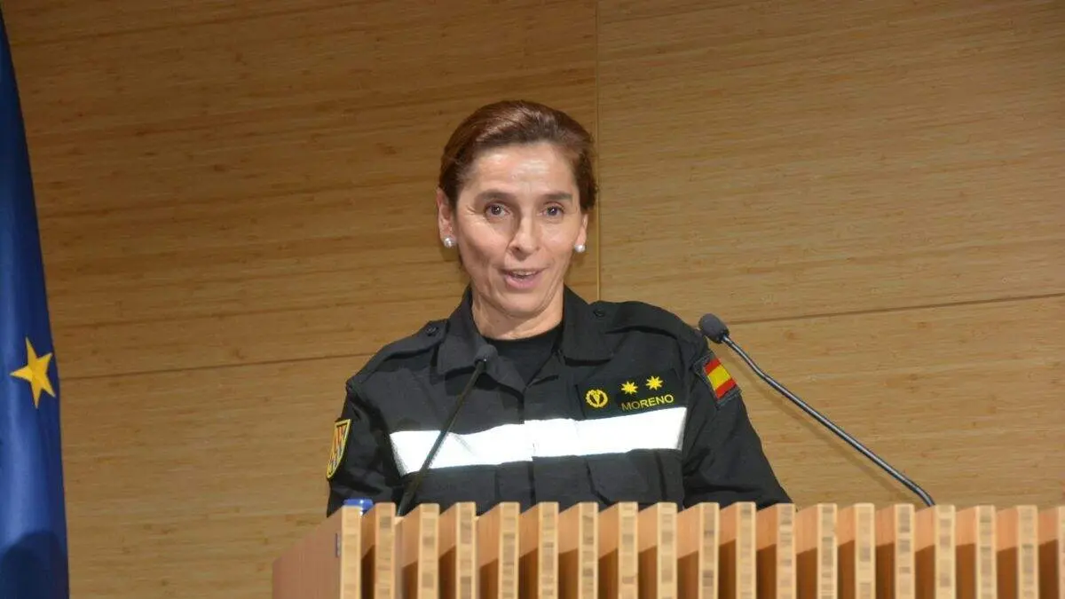La teniente coronel enfermero Alicia Moreno es jefa de enfermer&iacute;a en la UME. / COLEGIO DE ENFERMER&Iacute;A DE ARAG&Oacute;N