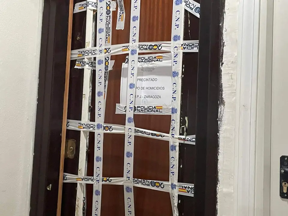 Imagen de la puerta detr&aacute;s de la cual tuvo lugar el crimen que le cost&oacute; la vida a Eugenia/H.A.