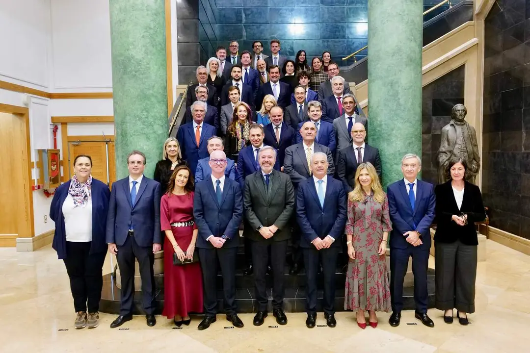 Cumbre Empresarial por la Competitividad de Arag&oacute;n y Premio de Honor Empresa de Arag&oacute;n. / FABI&Aacute;N SIM&Oacute;N
