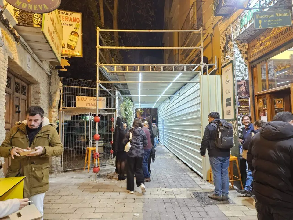 Tramo reabierto de la Calle Est&eacute;banes ,/ Ayuntamiento de Zaragoza
