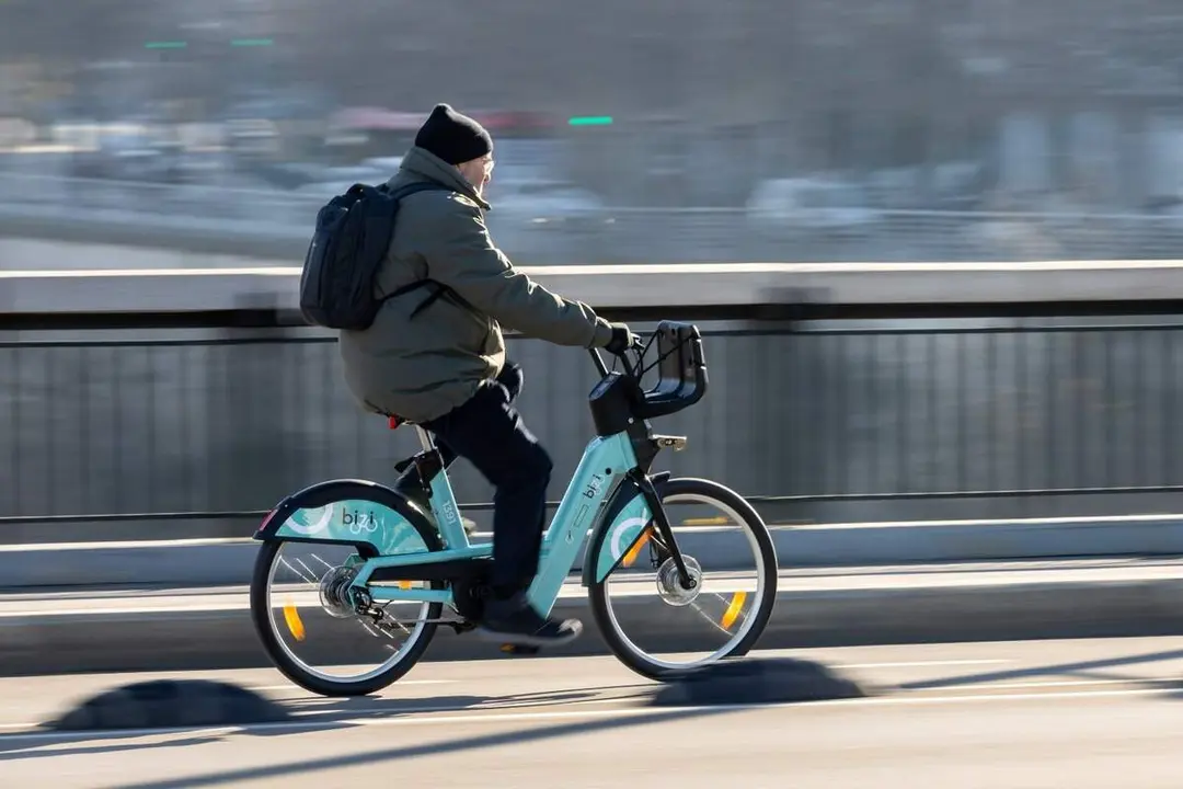 Zaragoza entra de lleno entre las 60 mejores ciudades del mundo para ir en bici ./ AZ