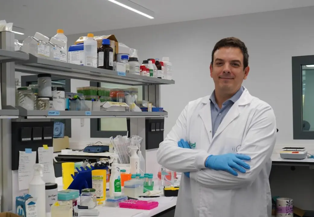 El investigador Alberto J. Schuhmacher
