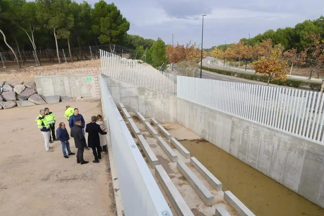 El Ayuntamiento finaliza el canal perimetral del Barranco de la Muerte. /AZ