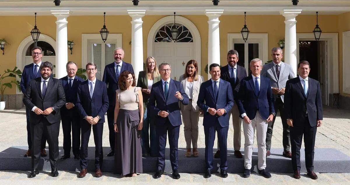 Archivo - Foto de familia, el presidente del PP, Alberto N&uacute;&ntilde;ez Feij&oacute;o, junto a los barones del PP a  6 de septiembre de 2024 ./ Marta Fern&aacute;ndez Jara - Europa Press