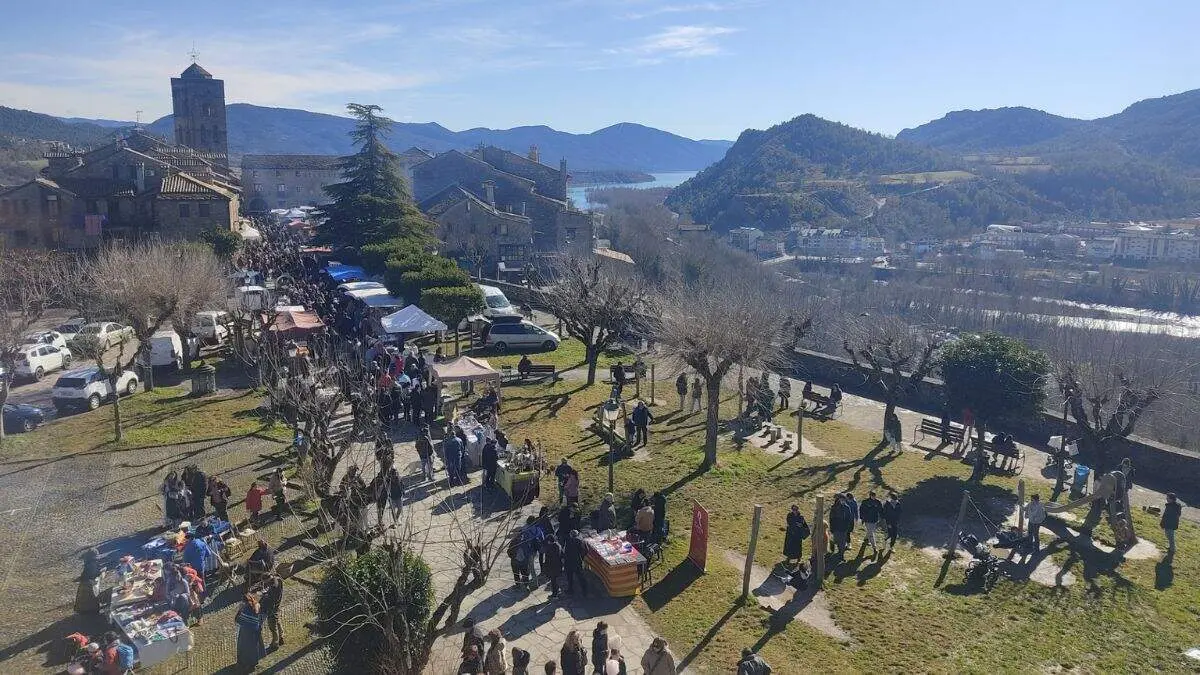 A&iacute;nsa. / AYTO. A&Iacute;NSA