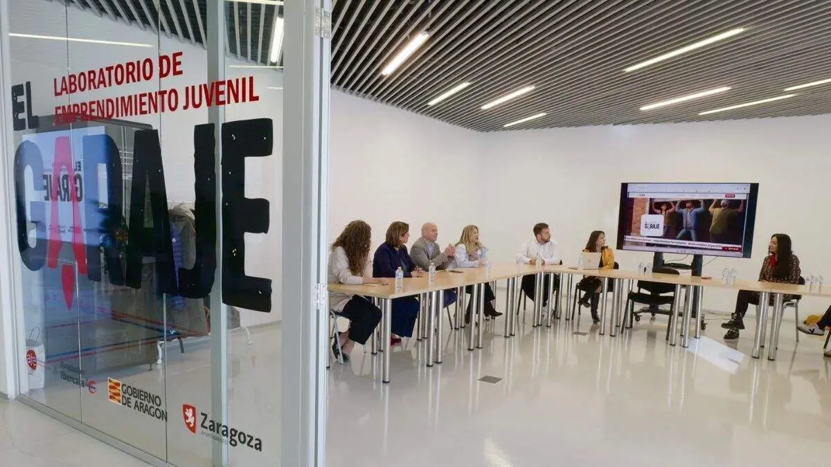 Presentaci&oacute;n del proyecto El GarAJE. / AJE Zaragoza
