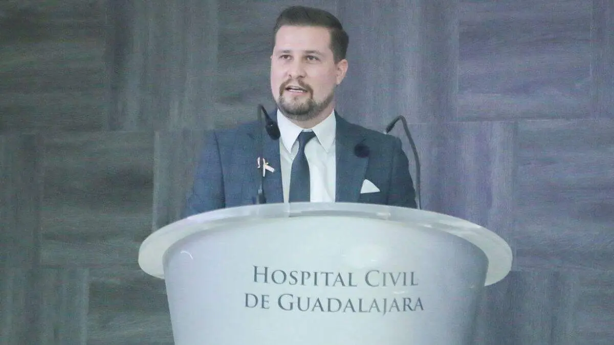 Jorge C&aacute;rdenas, cirujano onc&oacute;logo
