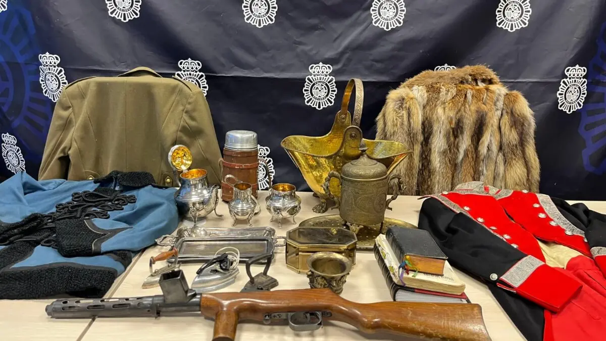 Bot&iacute;n recuperado por la Polic&iacute;a Nacional ./ P.N