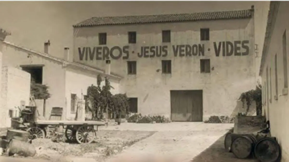 Imagen antigua de Viveros Ver&oacute;n, fundada en Calatayud en 1917. / VIVEROS VER&Oacute;N