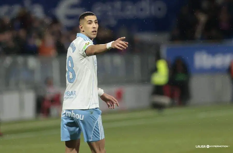 Jawad El Yamiq en el Real Zaragoza - SD Eibar / LaLiga