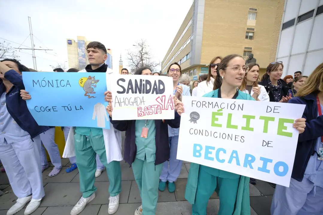 Concentraci&oacute;n Hospital Miguel Servet. / Johanna Aznar