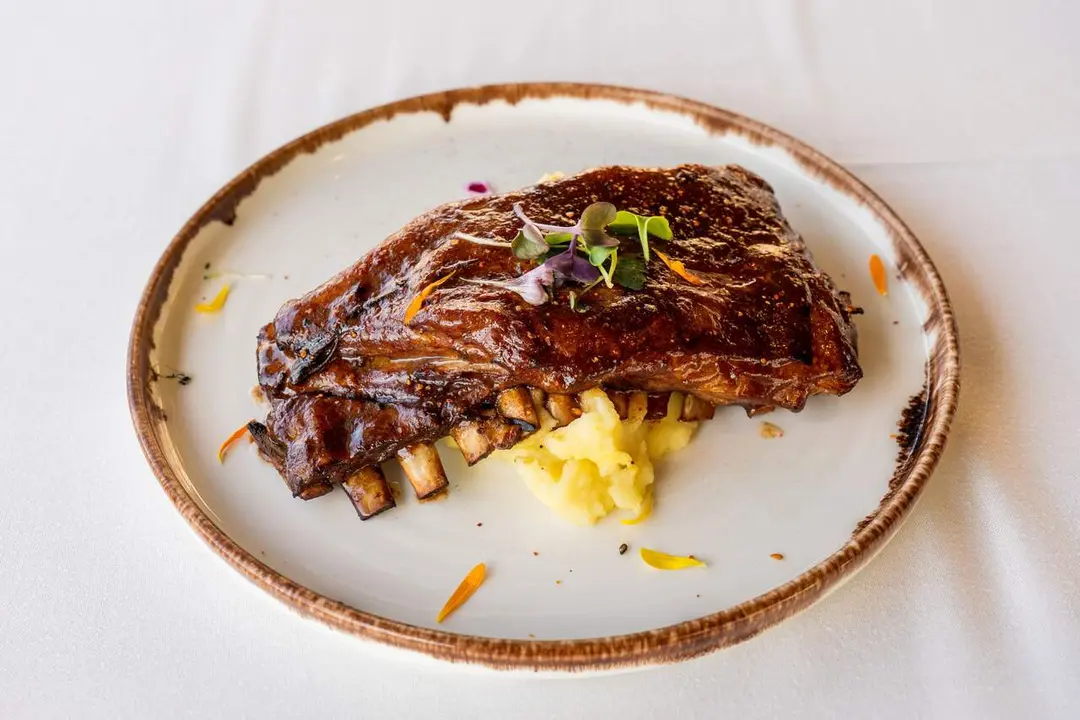Churrasco Ternasco asado Uval