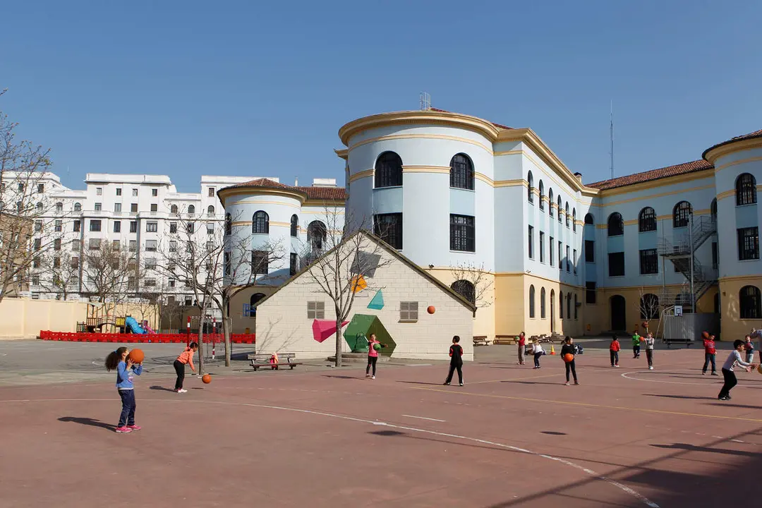 Colegio Joaqu&iacute;n Costa de Zaragoza.