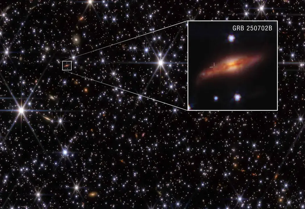 Annotated-Star-Field-With-GRB-250702B-Host-Galaxy-Inset-2048x1404