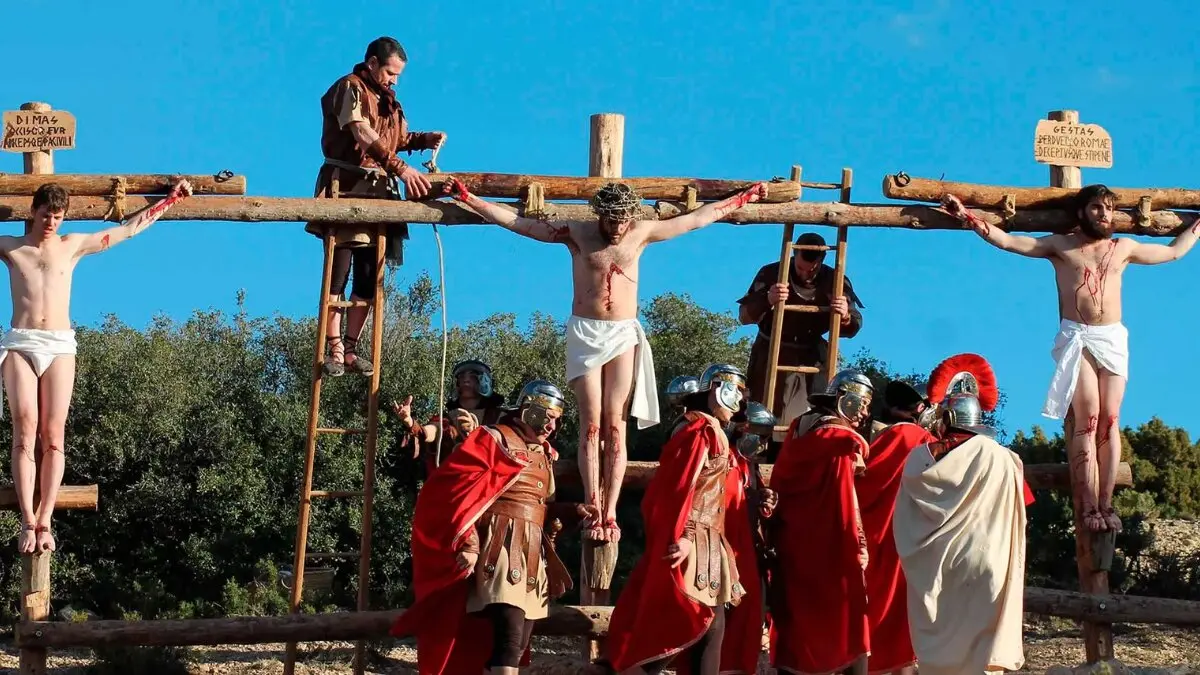 Drama de la Cruz, Alcorisa ./ La Ruta del Tambor y el Bombo