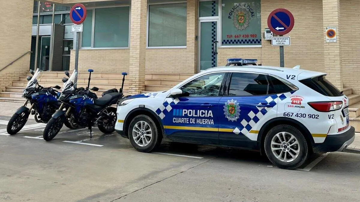 Polic&iacute;a Local de Cuarte de Huerva. / HA