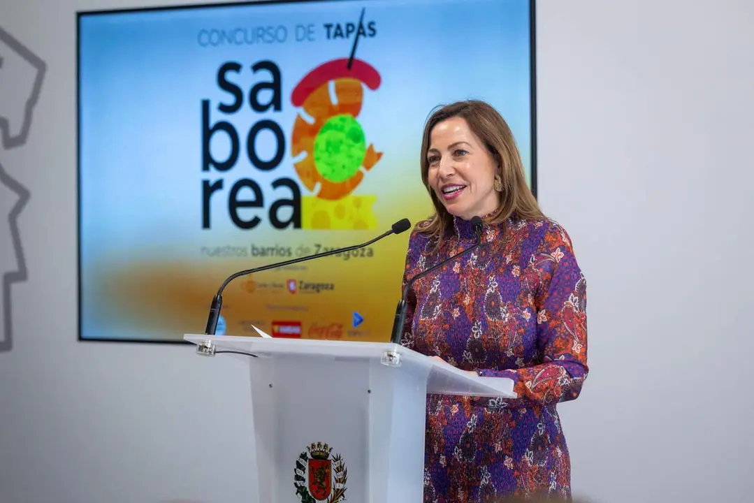 La alcaldesa de Zaragoza, Natalia Chueca, en la presentaci&oacute;n de la III edici&oacute;n de Saborea