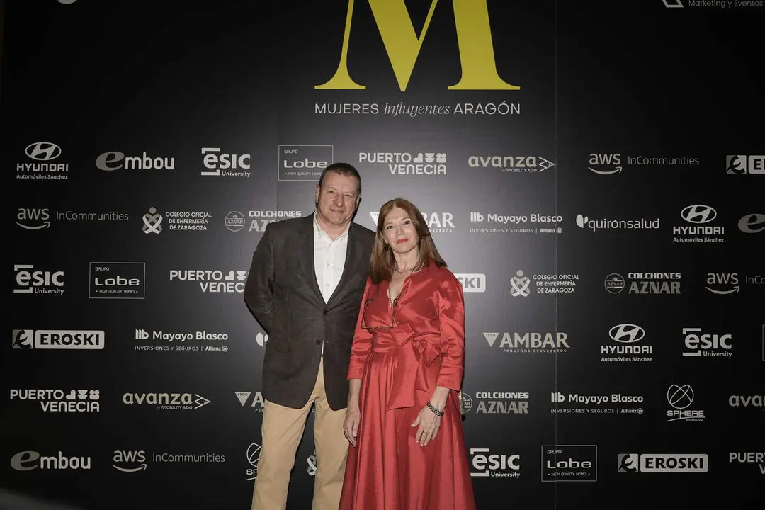 photocall-premios-mujeres-influyentes-aragon-2026 (3)