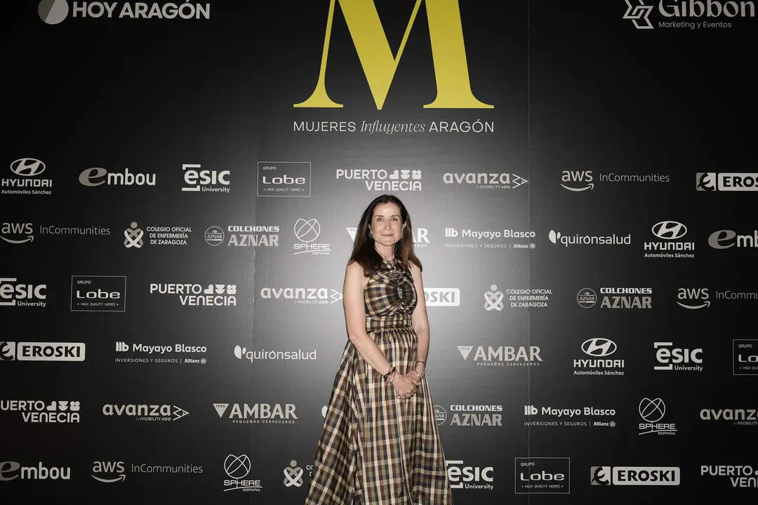 photocall-premios-mujeres-influyentes-aragon-2026 (20)