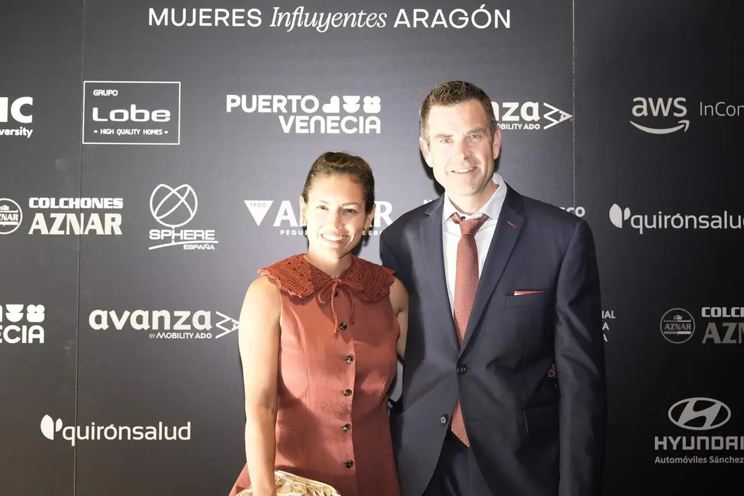 photocall-premios-mujeres-influyentes-aragon-2026 (39)