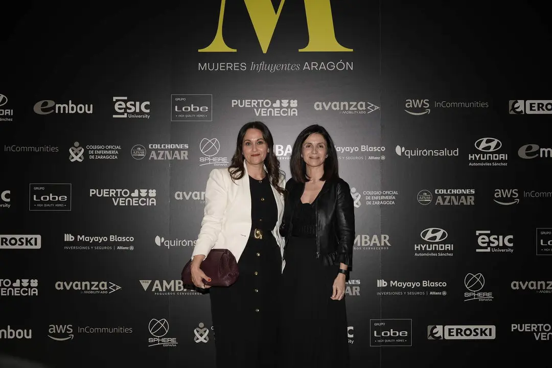 photocall-premios-mujeres-influyentes-aragon-2026 (9)