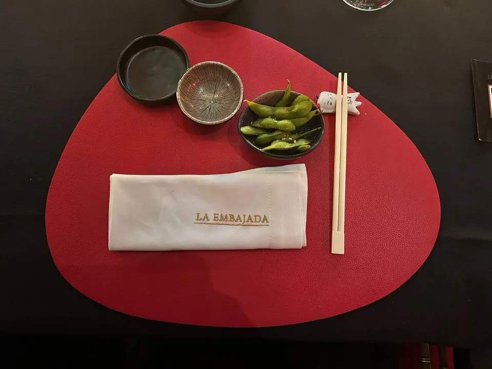 As&iacute; es la experiencia en el Sushi Bar Club de La Embajada / Hoy Arag&oacute;n