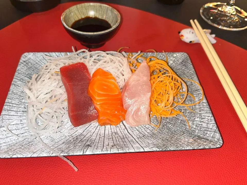 As&iacute; es la experiencia en el Sushi Bar Club de La Embajada / Hoy Arag&oacute;n