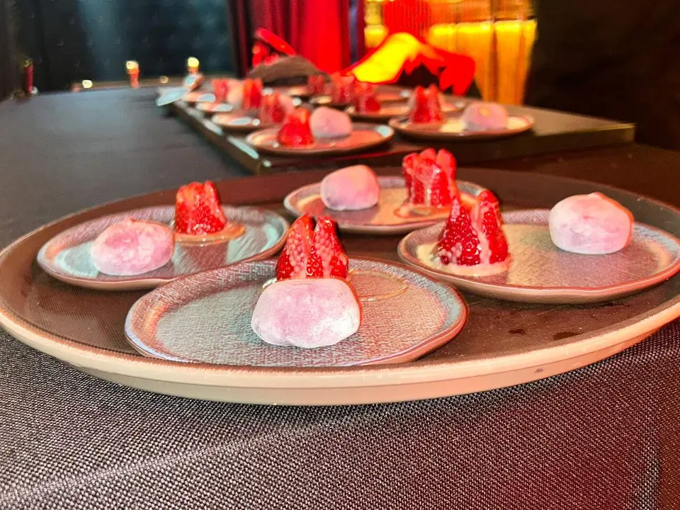 As&iacute; es la experiencia en el Sushi Bar Club de La Embajada / Hoy Arag&oacute;n